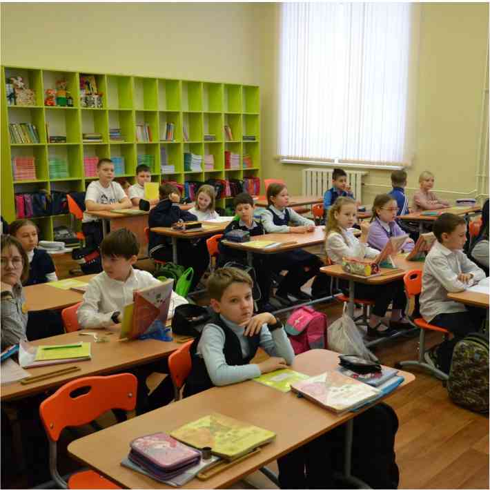 Систему теплоснабжения в школе №22 в микрорайоне Любимове восстанавливают